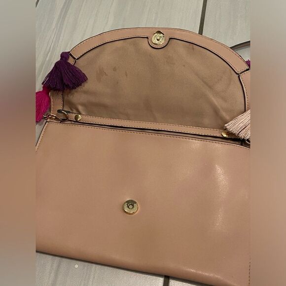 Pompom Purse - Picture 4 of 13